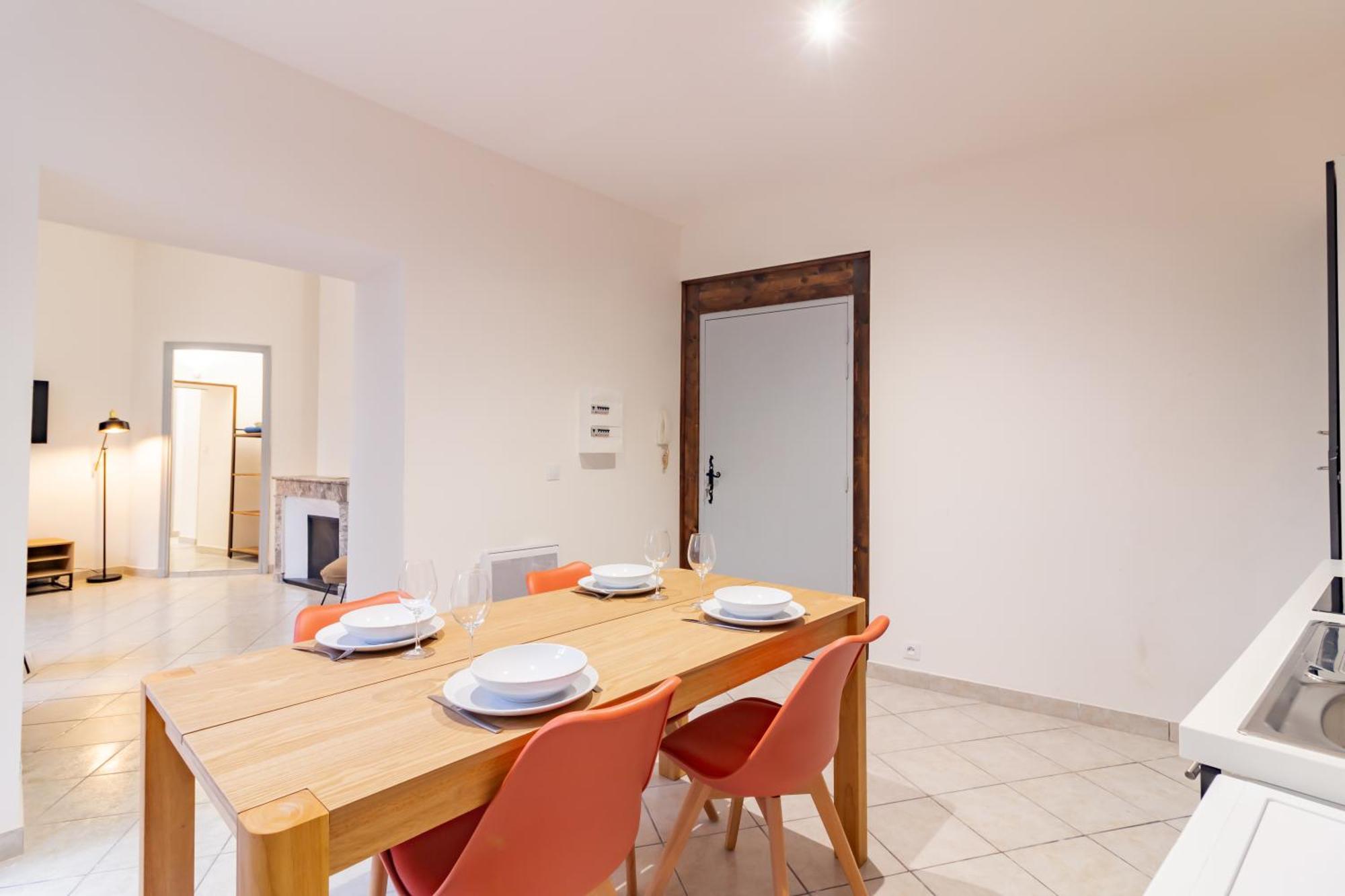 Spacieux Appartement En Plein Coeur De Beziers Béziers Exterior foto