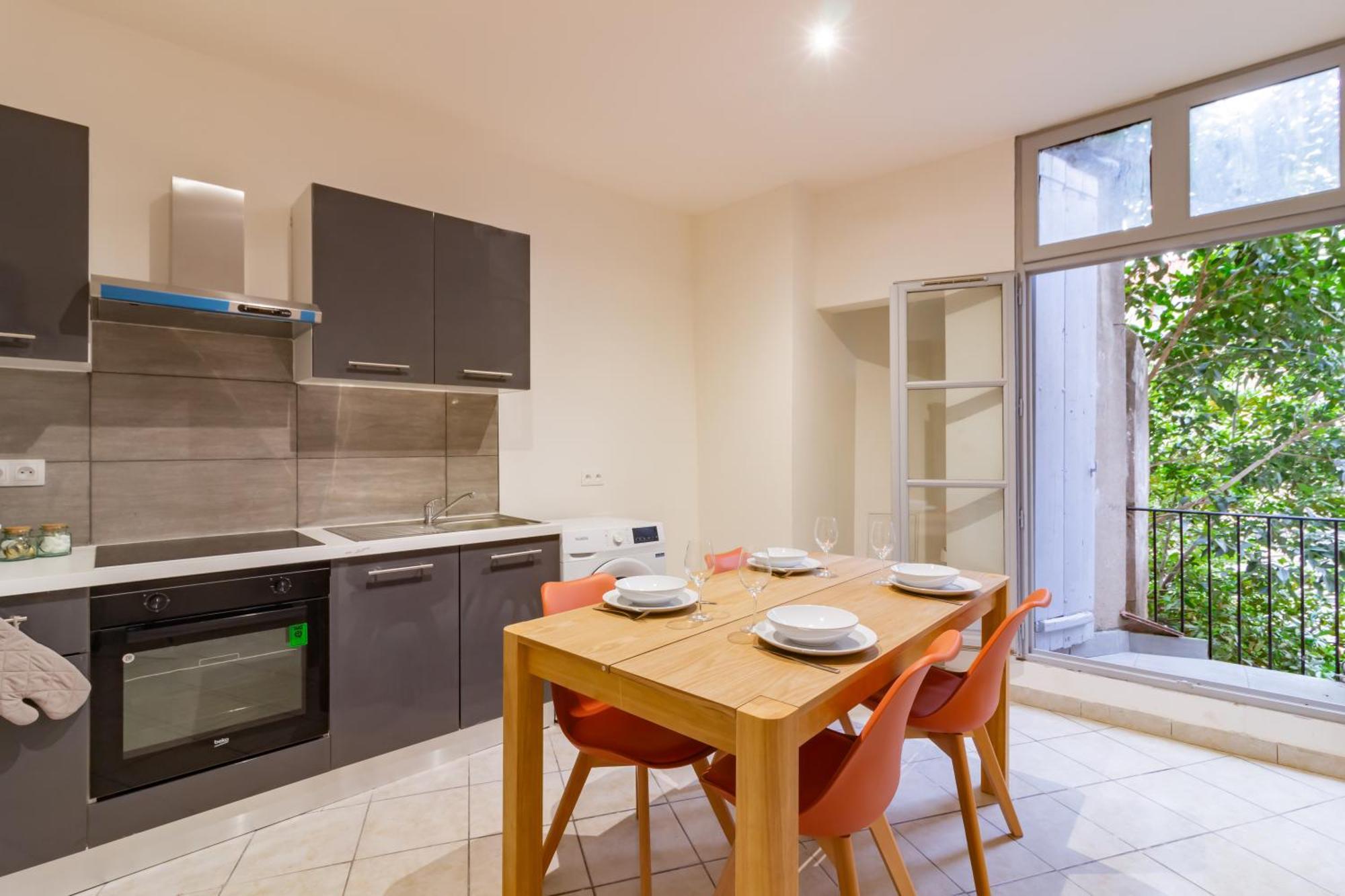 Spacieux Appartement En Plein Coeur De Beziers Béziers Exterior foto